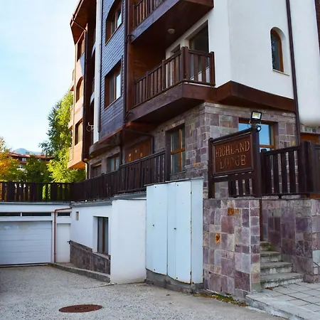Highland Apartment *